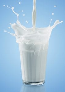 Learn expert advice on how to manage dairy allergy at school